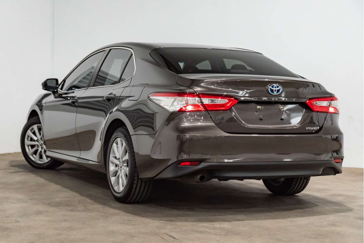 2020 Toyota Camry Ascent AXVH70R