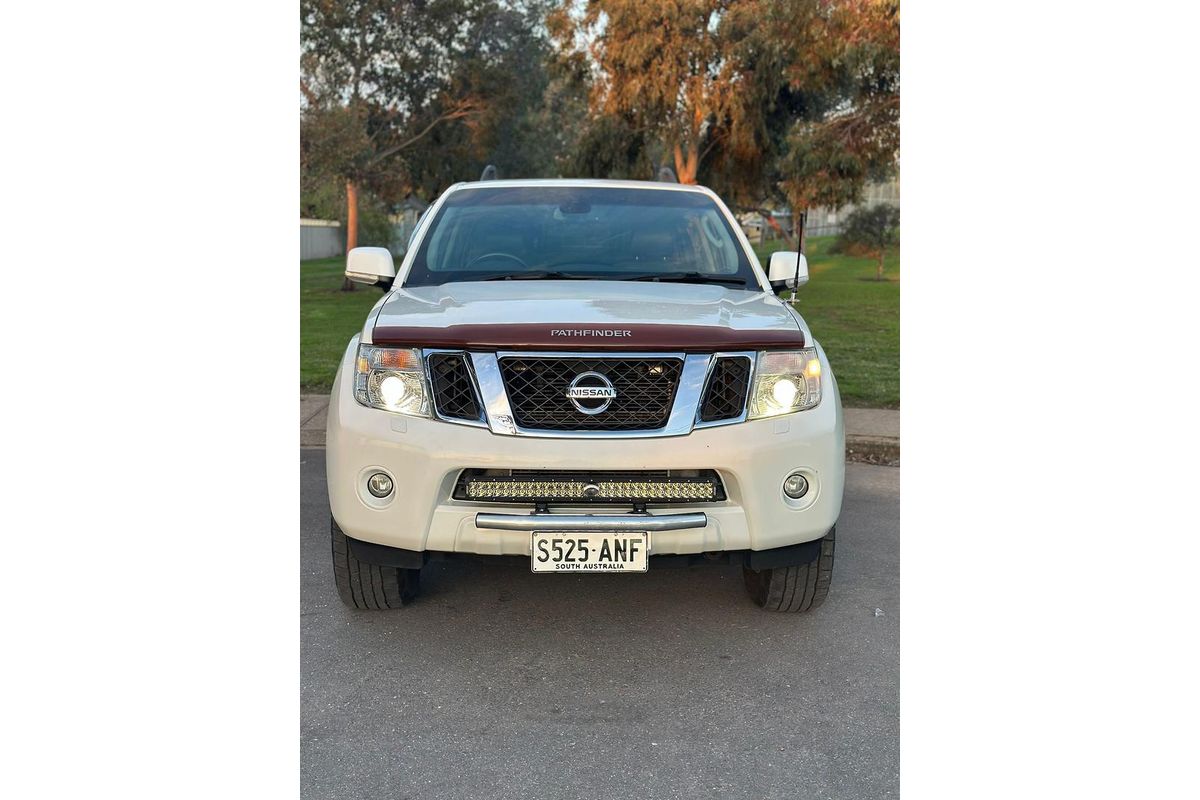 2012 Nissan Pathfinder Ti 550 R51
