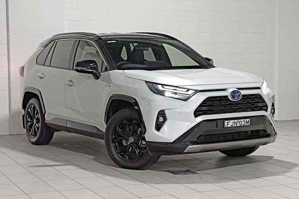 2024 Toyota RAV4 XSE AXAH54R