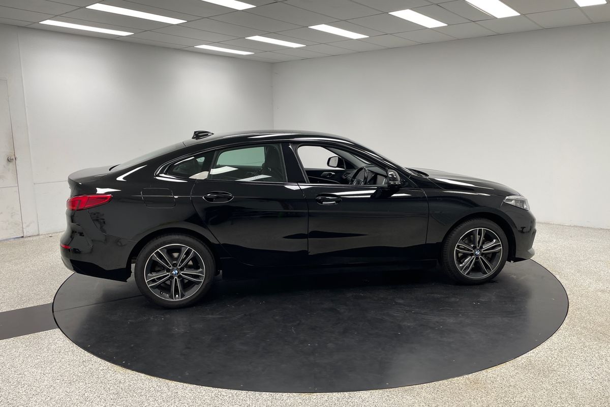 2022 BMW 2 Series 218i Sport Collection F44