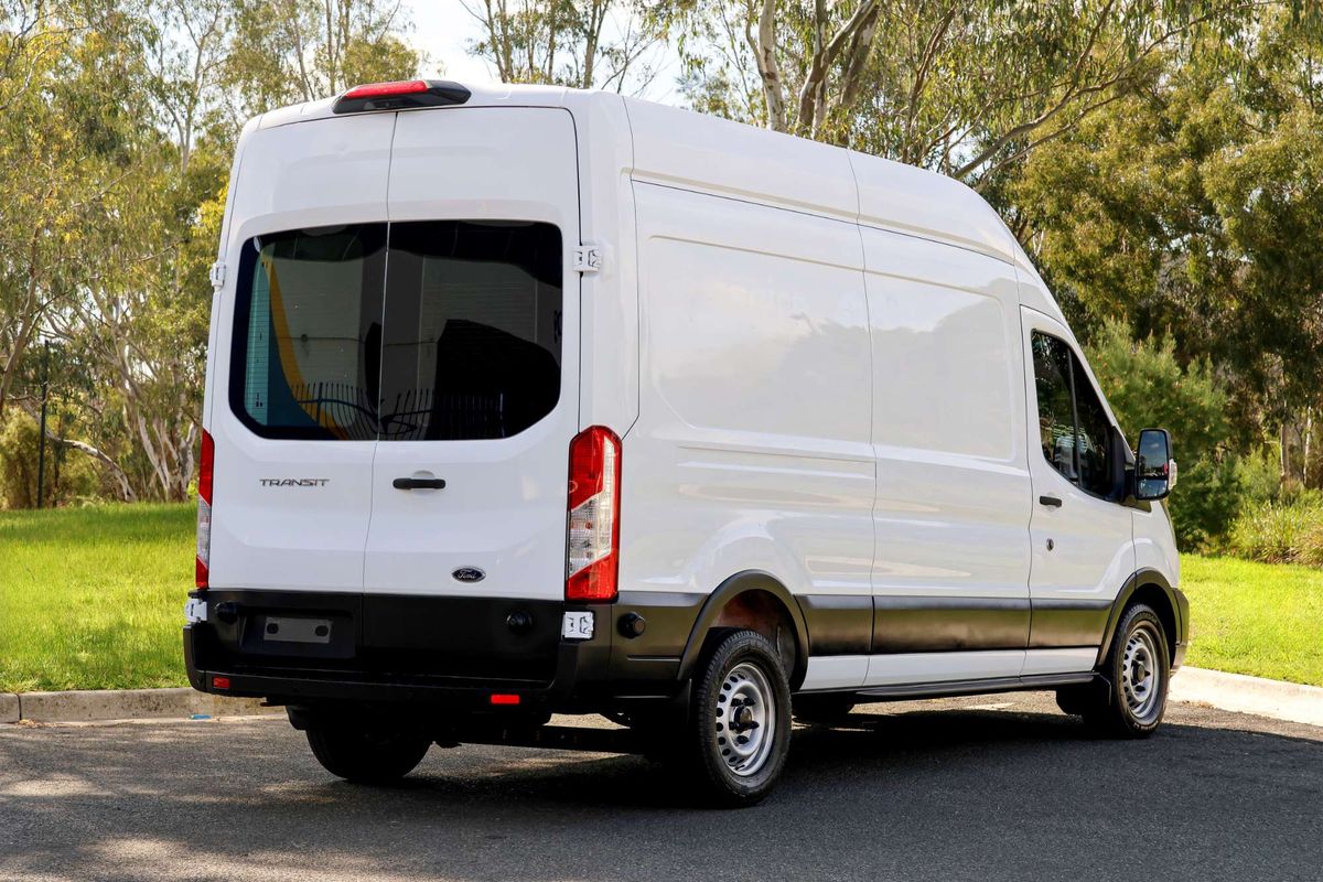 2021 Ford Transit 350L VO LWB Mid Roof image 9