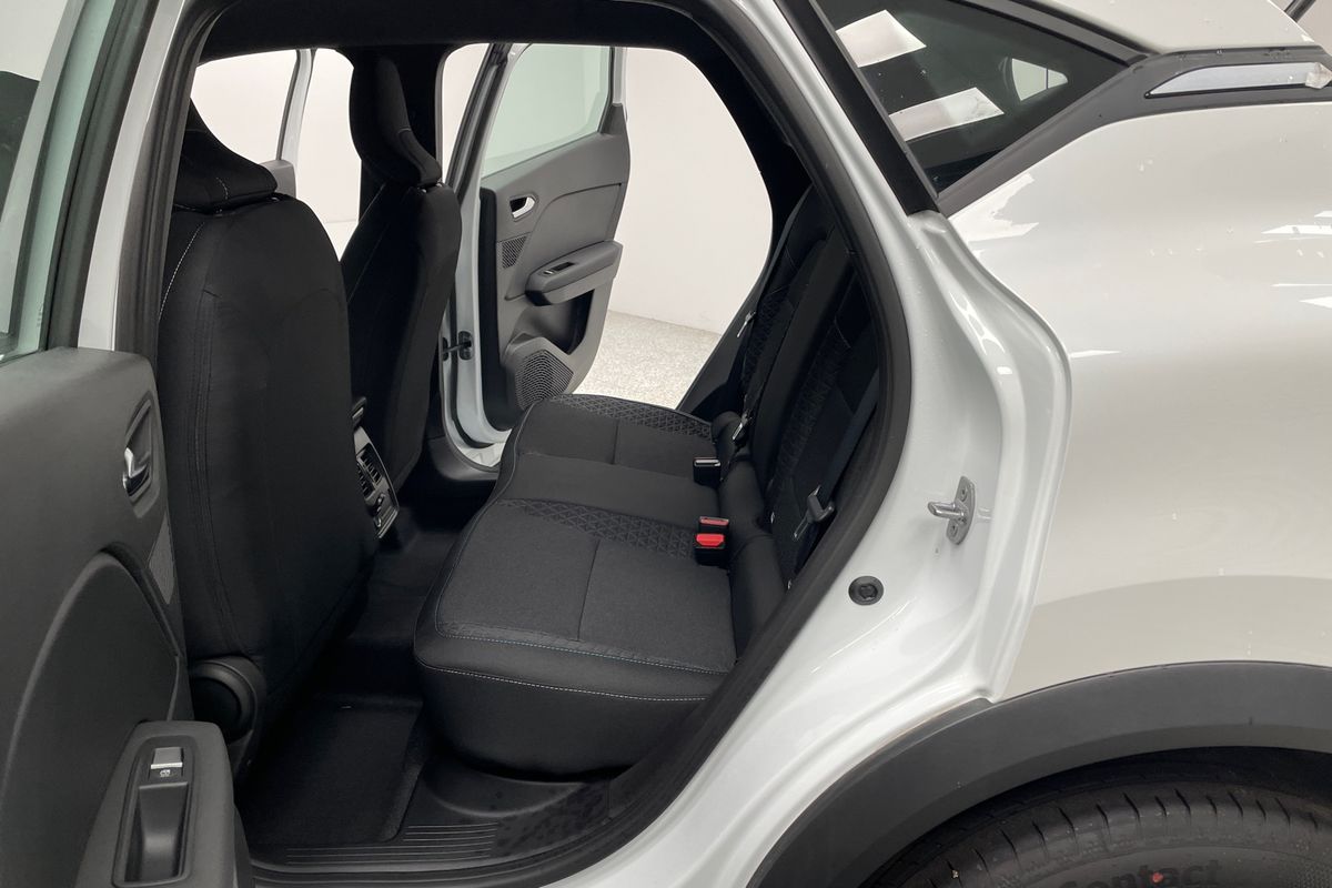 2025 Mitsubishi ASX LS XE