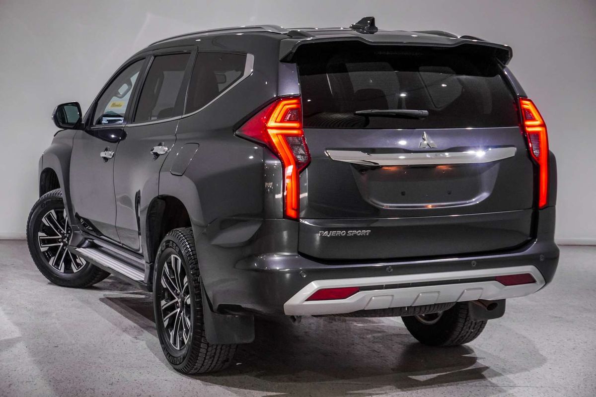 2023 Mitsubishi Pajero Sport Exceed QF