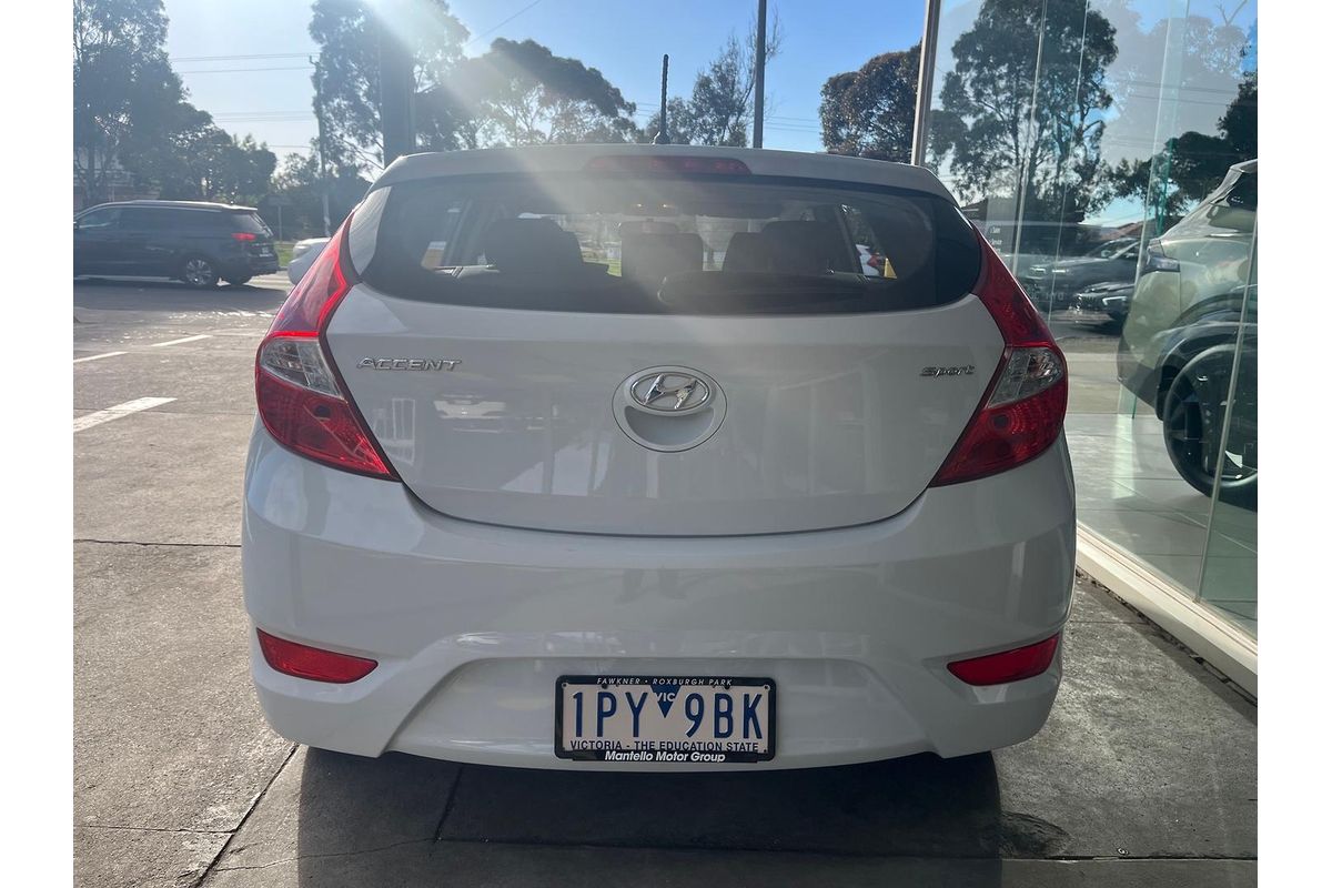 2019 Hyundai Accent Sport RB6
