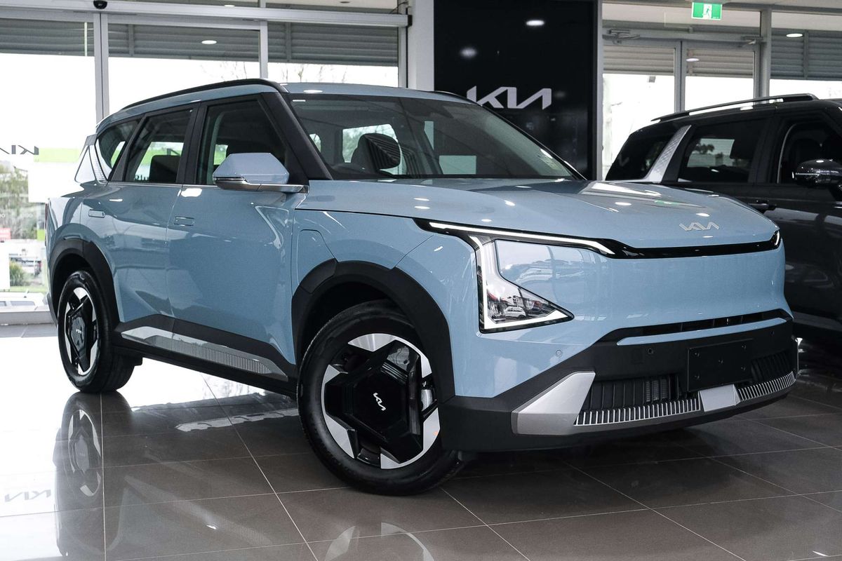 2026 Kia EV5 Air Standard Range OVc