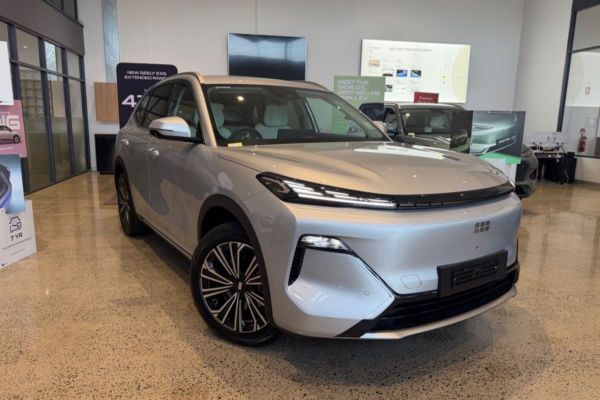 2026 Geely Starray EM-i Inspire Extended Range P145