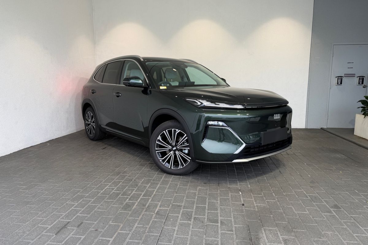 2026 Geely Starray EM-i Inspire Extended Range P145