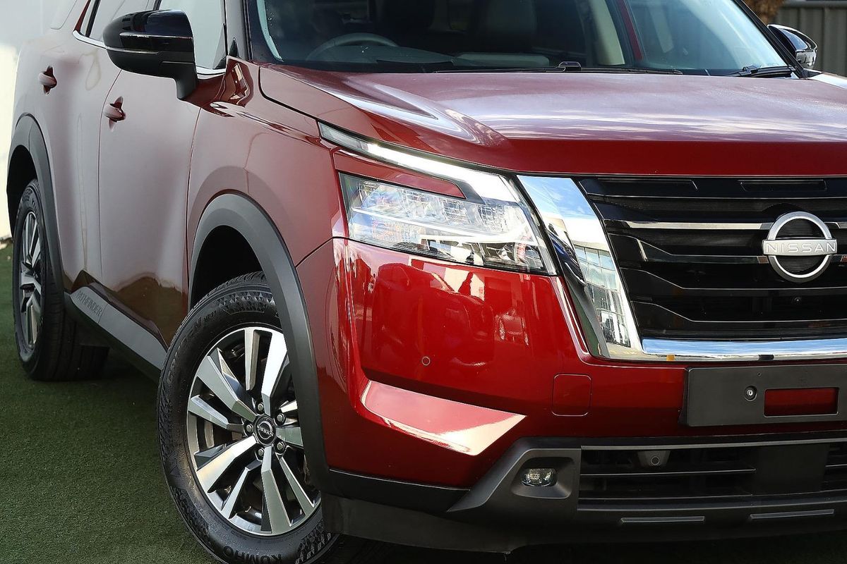 2024 Nissan Pathfinder Ti R53