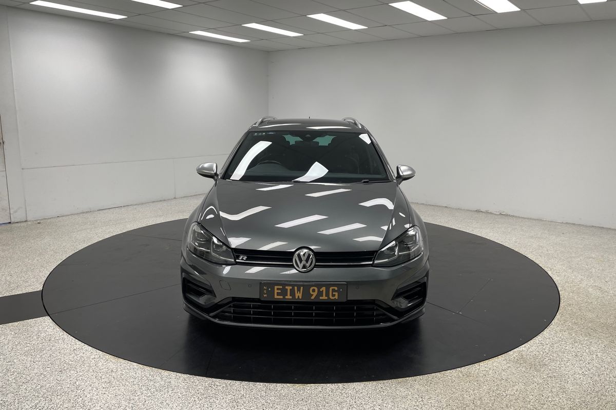 2020 Volkswagen Golf R 7.5