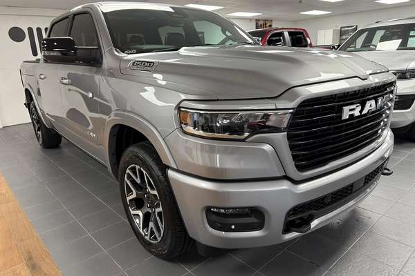2025 RAM 1500 Laramie Sport Hurricane SO RamBox DT 4X4 SWB