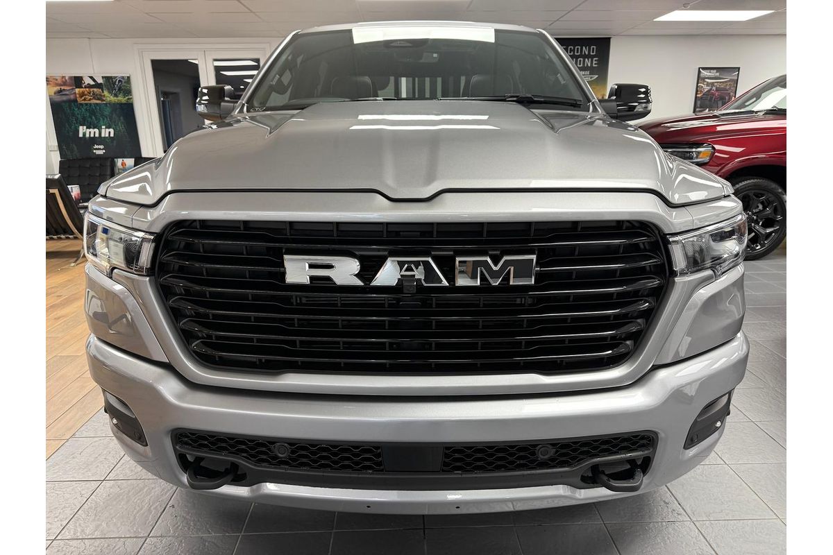 2025 RAM 1500 Laramie Sport Hurricane SO RamBox DT 4X4 SWB