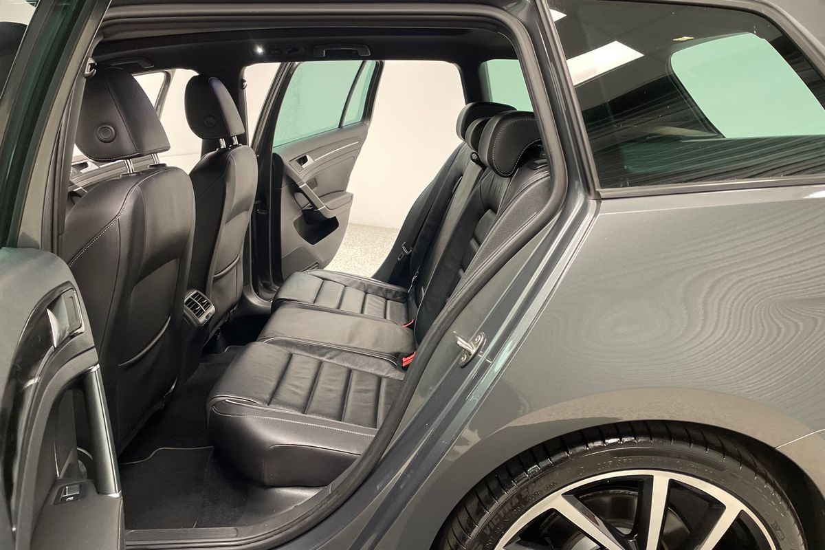 2020 Volkswagen Golf R 7.5