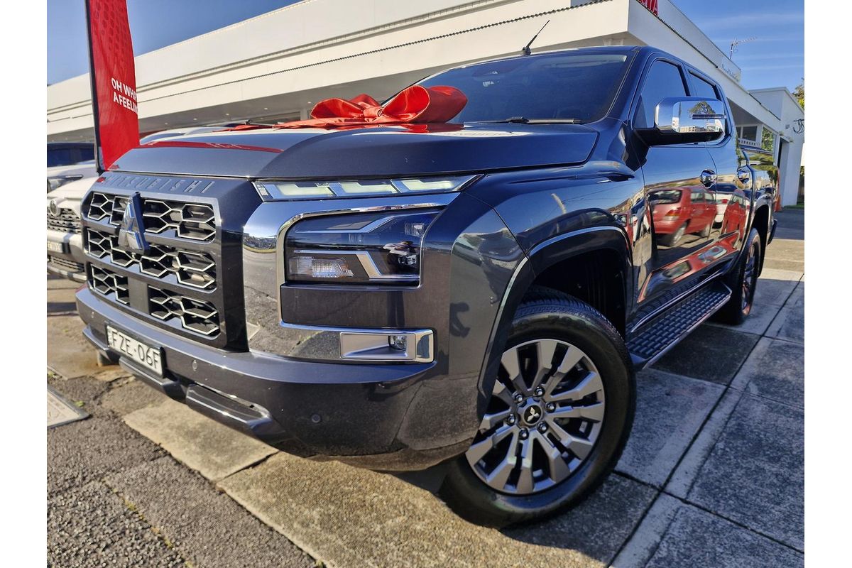 2025 Mitsubishi Triton GSR MV 4X4