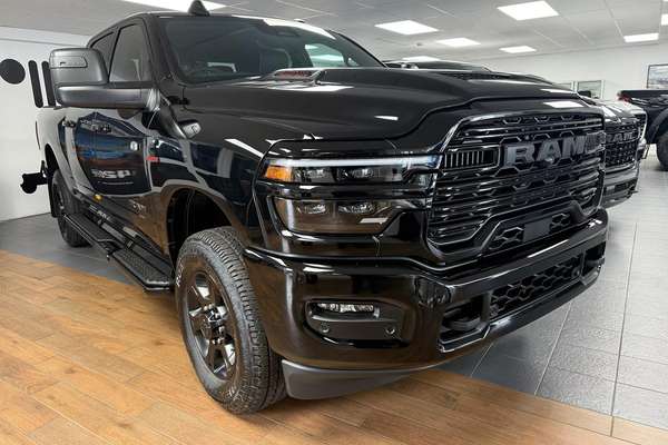 2026 RAM 2500 Laramie DJ 4X4