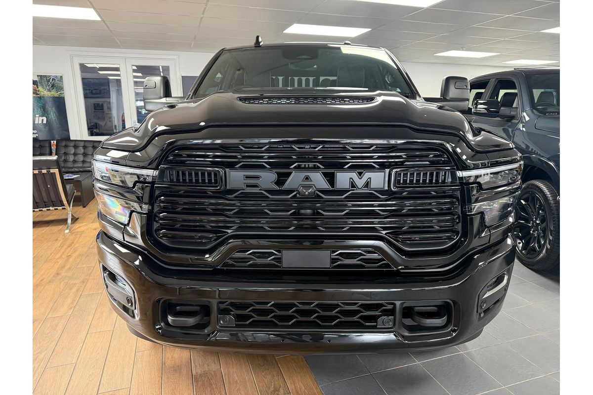 2026 RAM 2500 Laramie DJ 4X4