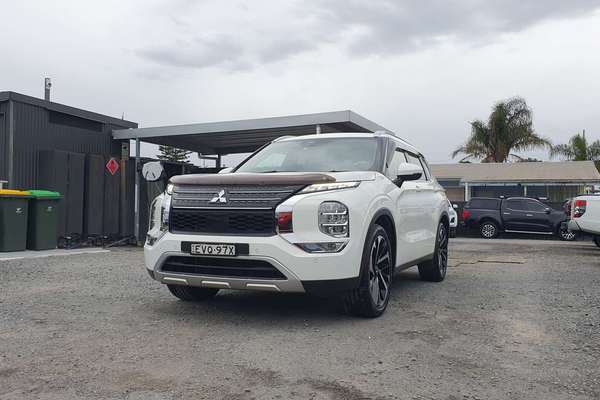 2023 Mitsubishi Outlander Aspire ZM