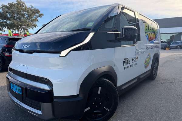 2026 Kia PV5 Cargo S Long Range SW thumb-1