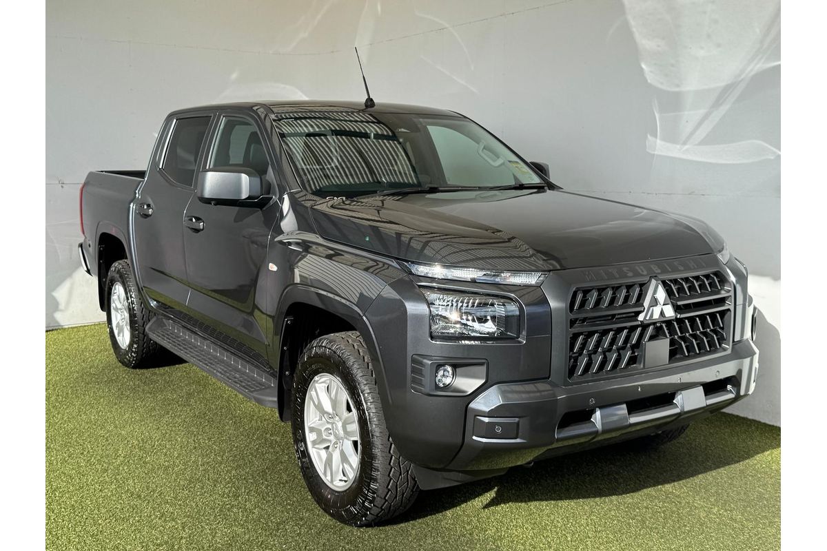 2025 Mitsubishi Triton GLX+ MV 4X4