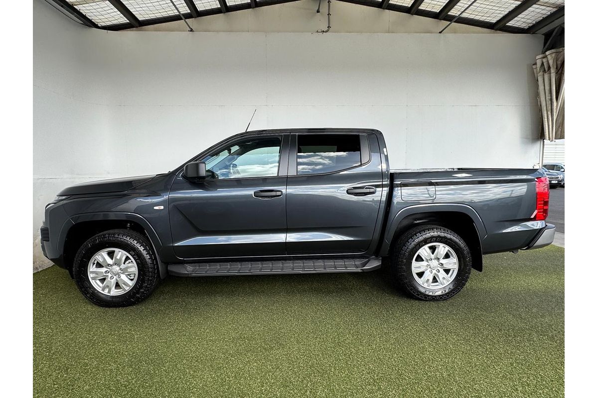 2025 Mitsubishi Triton GLX+ MV 4X4 image 26