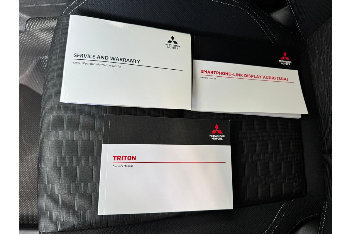 2025 Mitsubishi Triton GLX+ MV 4X4 image 32