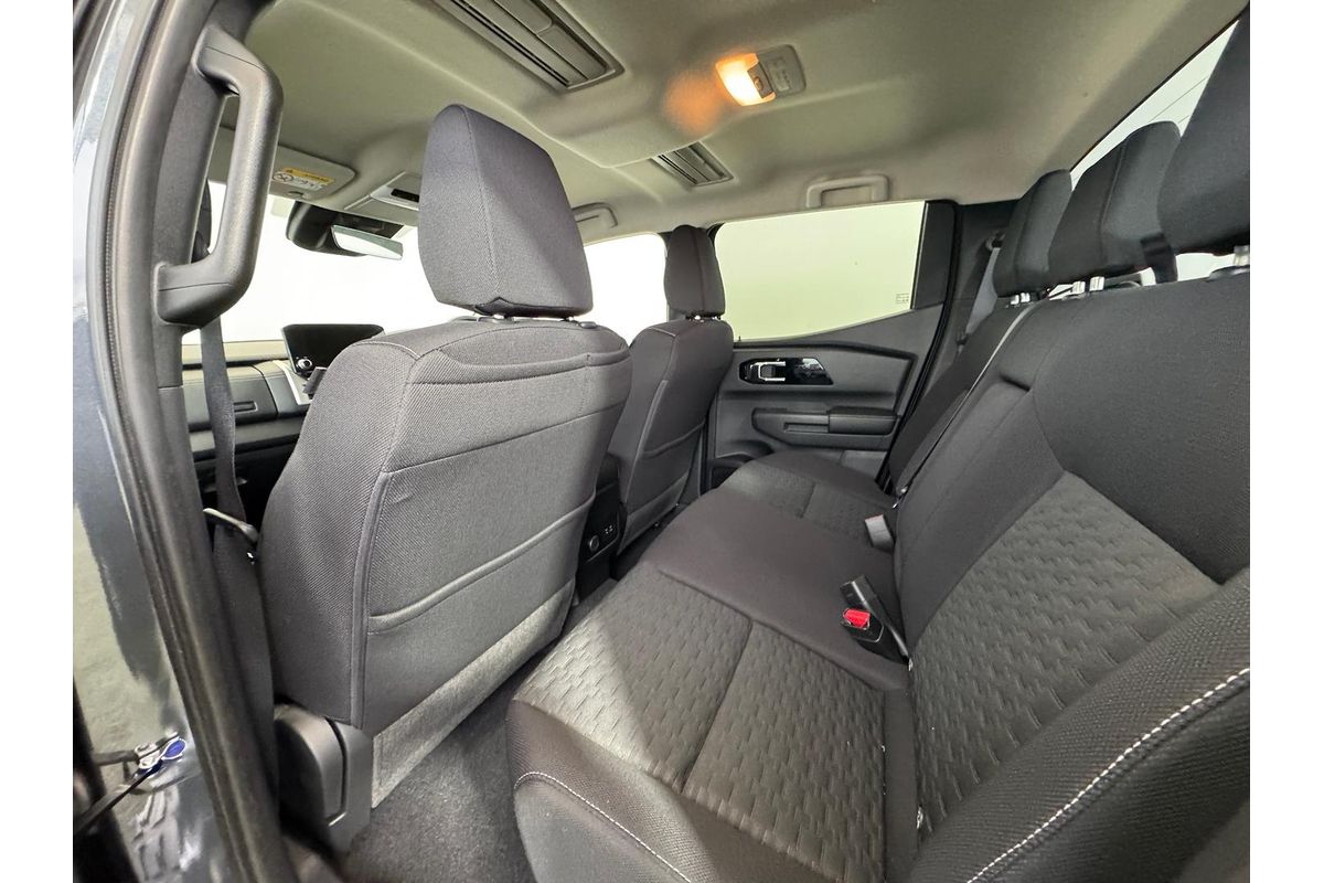 2025 Mitsubishi Triton GLS MV 4X4 image 25