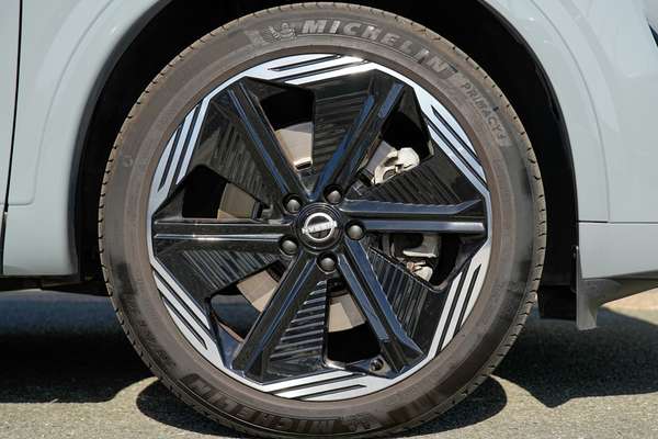 2024 Nissan QASHQAI N-DESIGN e-POWER J12 thumb-3