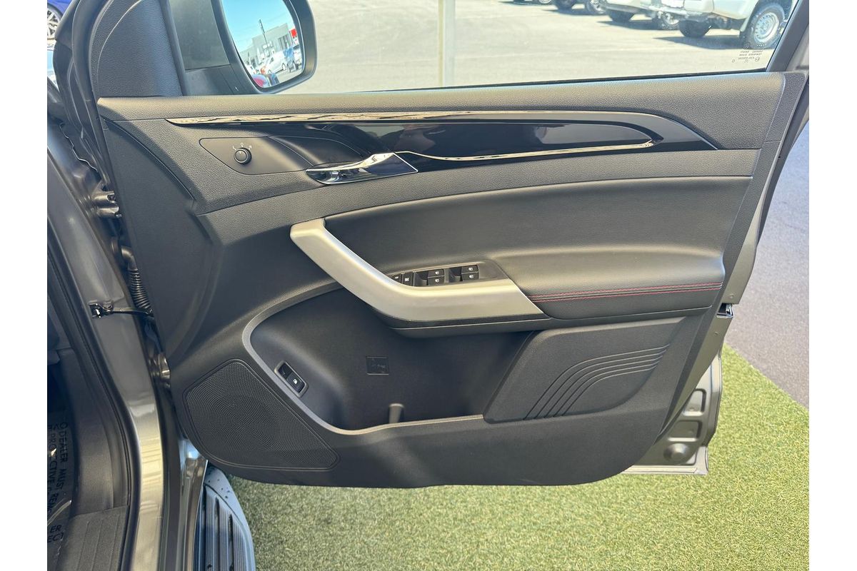 2025 LDV T60 Max PRO SK8C 4X4 image 12