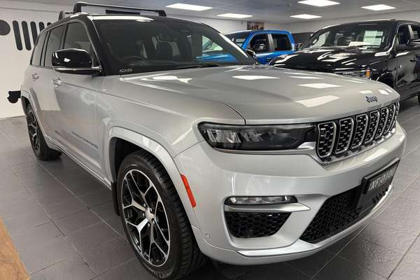 2023 Jeep Grand Cherokee Summit Reserve 4xe WL
