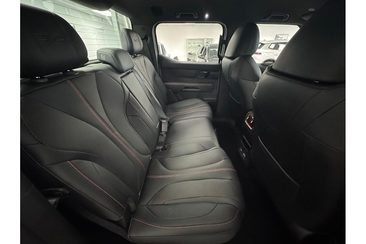 2025 BYD SHARK 6 Dynamic All Wheel Drive image 16