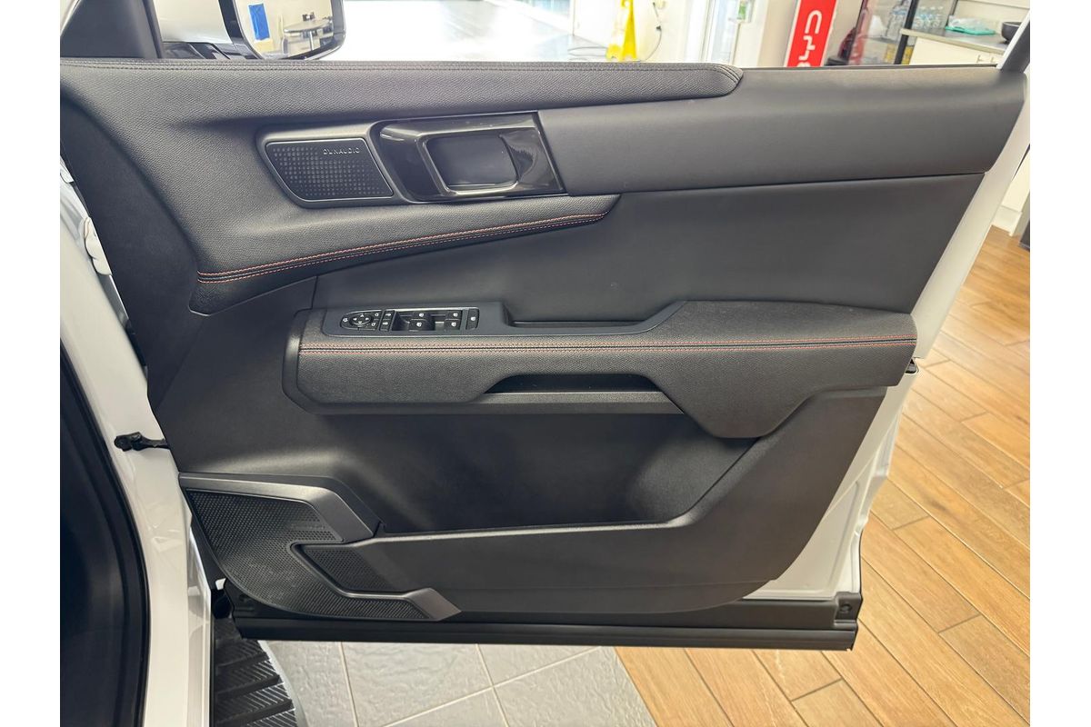 2025 BYD SHARK 6 Dynamic All Wheel Drive image 29