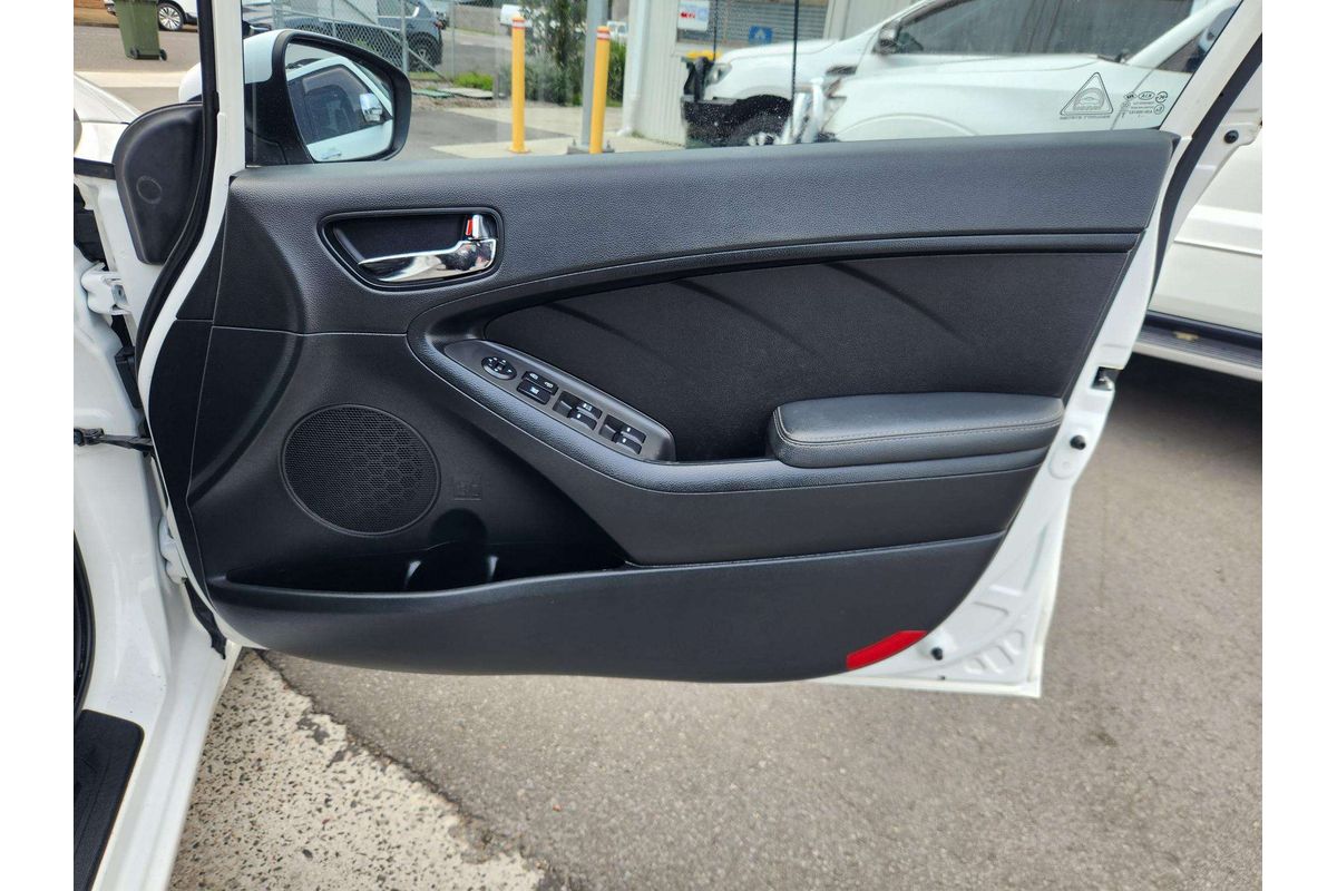 2017 Kia Cerato Sport YD