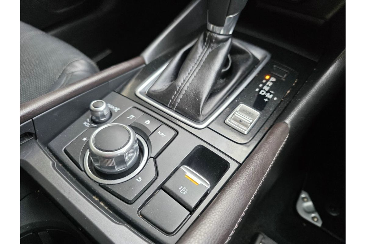 2018 Mazda 3 SP25 BN Series image 23