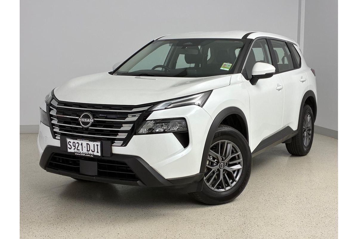 2026 Nissan X-TRAIL ST T33