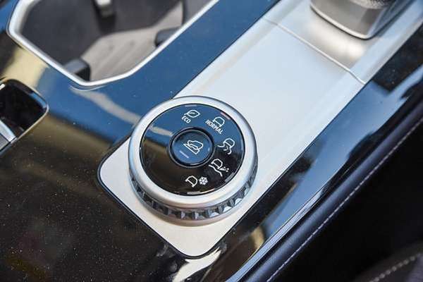 2026 Mitsubishi Outlander ES ZM thumb-15