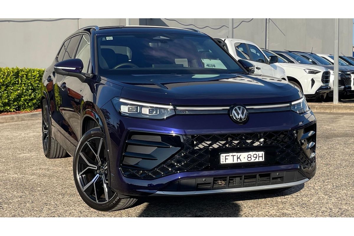 2025 Volkswagen Tayron 195TSI R-Line R4