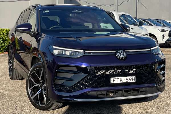 2025 Volkswagen Tayron 195TSI R-Line R4