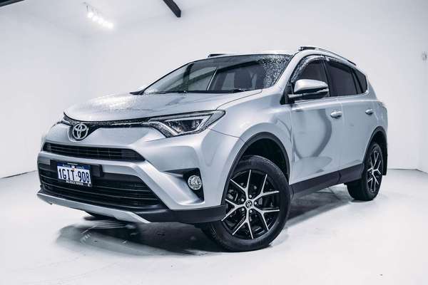 2017 Toyota RAV4 GXL ZSA42R