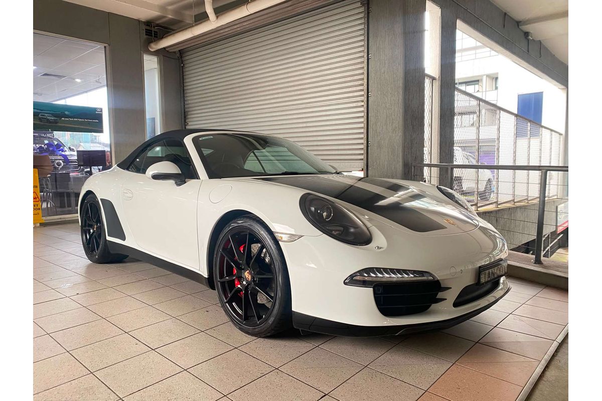 2014 Porsche 911 Carrera S 991