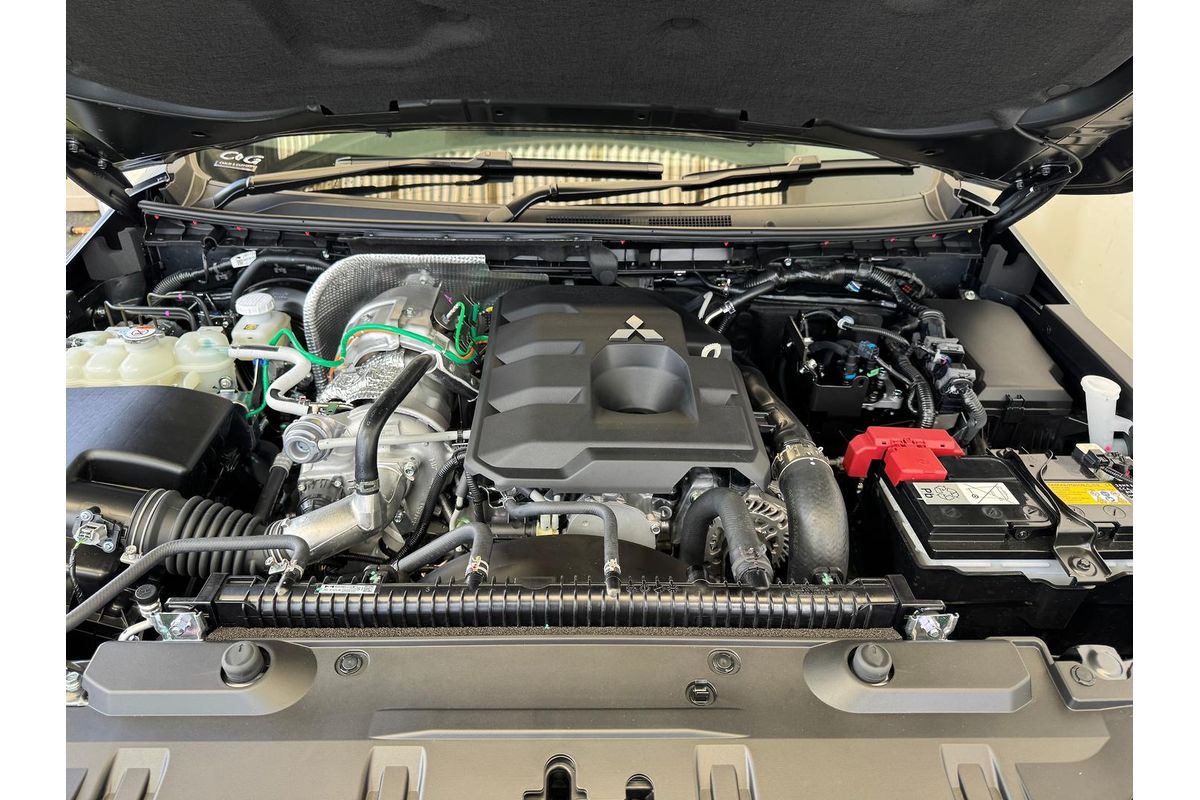 2026 Mitsubishi Triton GSR MV 4X4 image 16