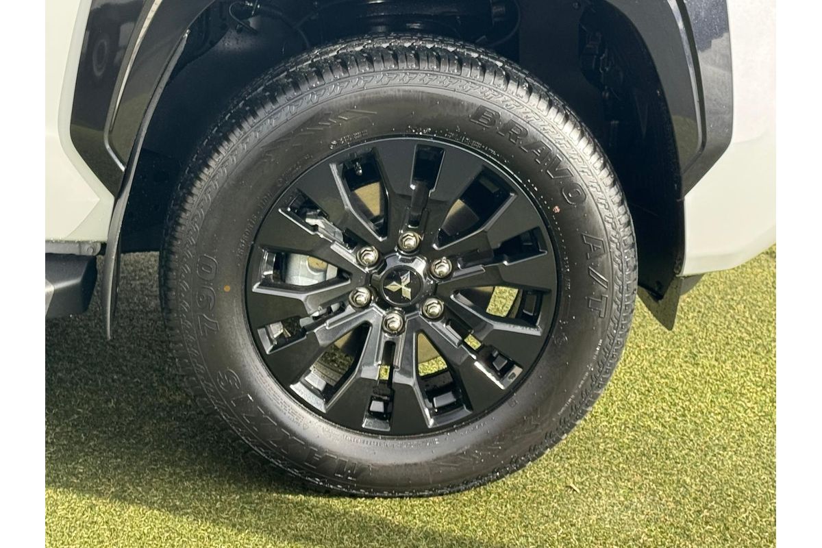 2026 Mitsubishi Triton GSR MV 4X4 image 11