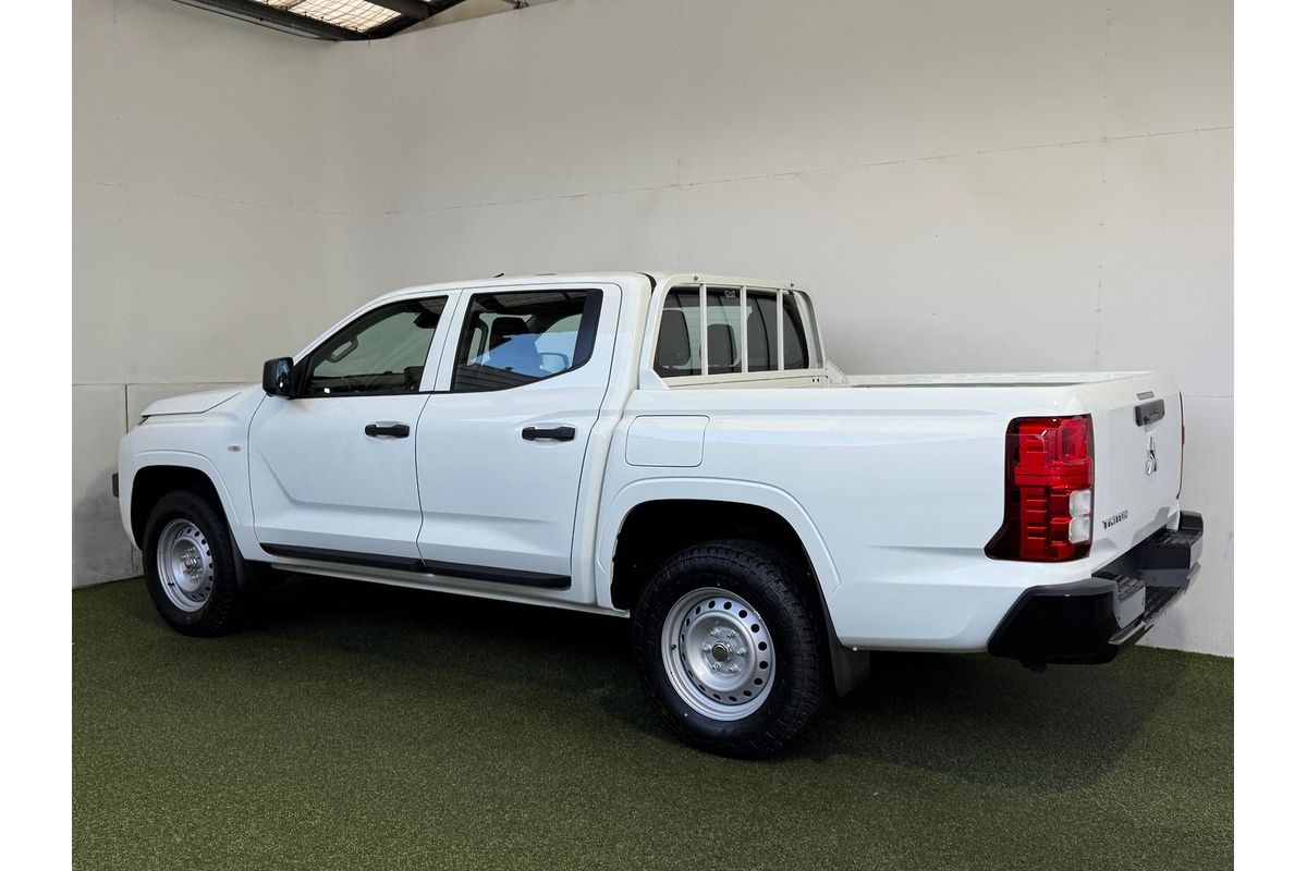 2026 Mitsubishi Triton GLX MV 4X4 image 7