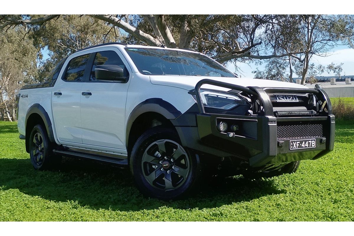 2025 Isuzu D-MAX X-TERRAIN 4X4