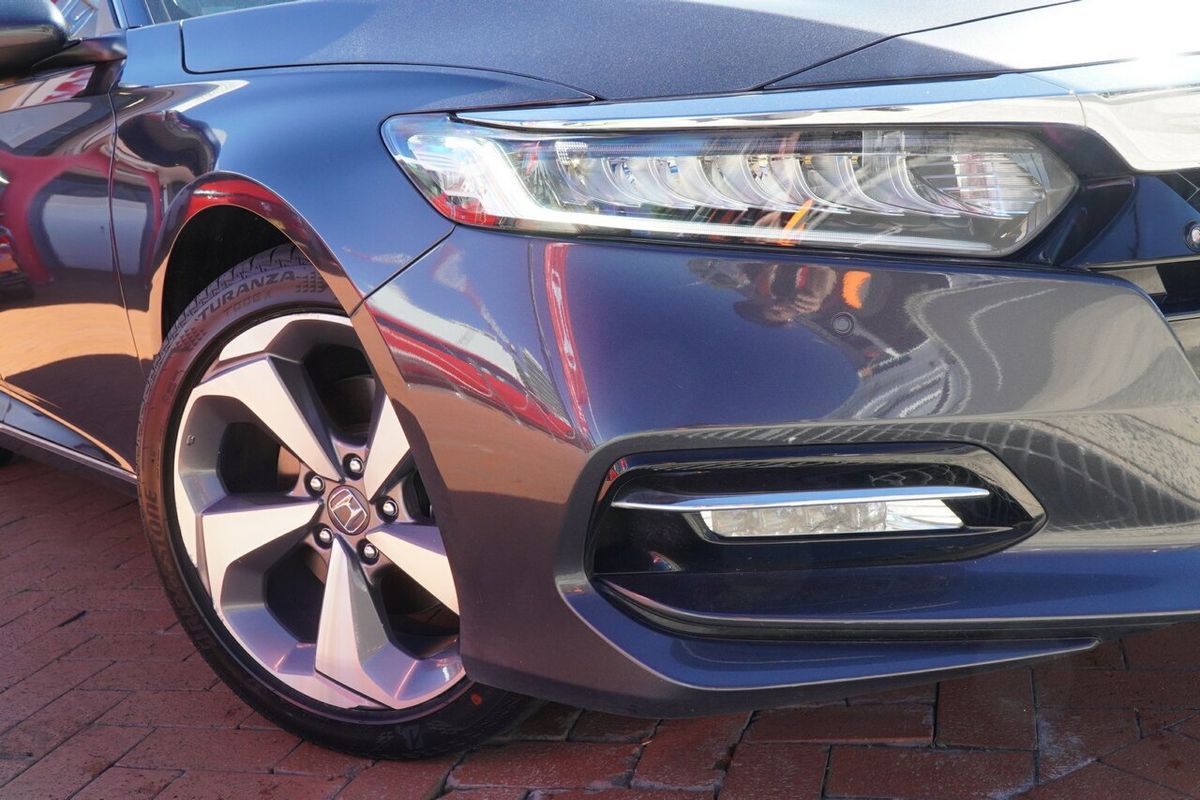 2022 Honda Accord VTi-LX 10th Gen