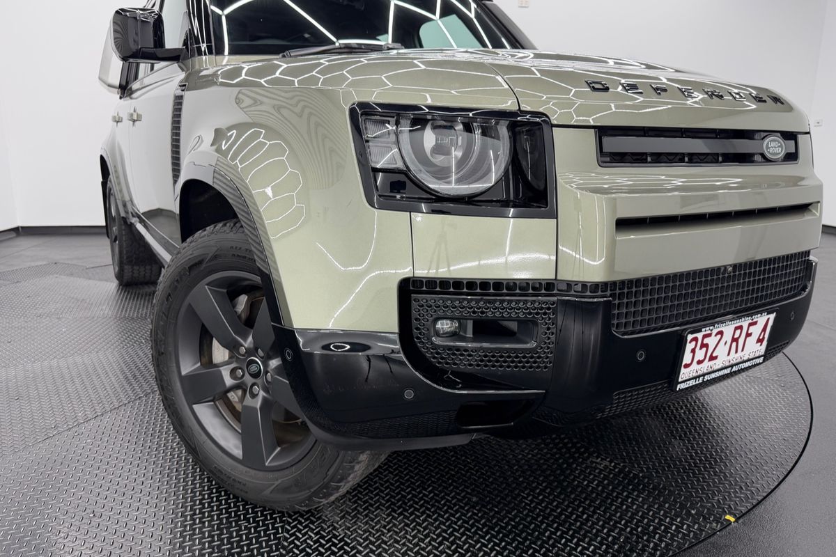 2024 Land Rover Defender 110 D300 X-Dynamic HSE L663