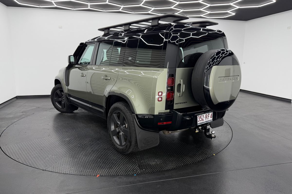 2024 Land Rover Defender 110 D300 X-Dynamic HSE L663