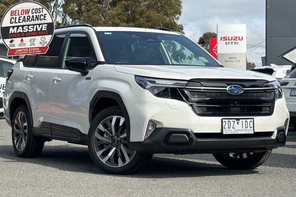 2025 Subaru Forester Hybrid Touring S6