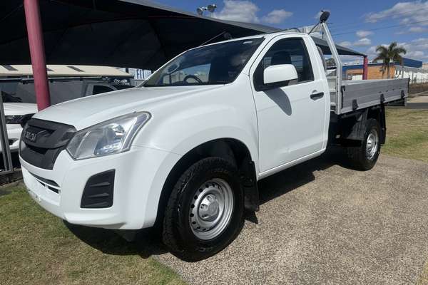 2017 Isuzu D-MAX SX High Ride Rear Wheel Drive