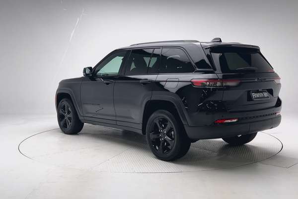 2022 Jeep Grand Cherokee Night Eagle WL thumb-8