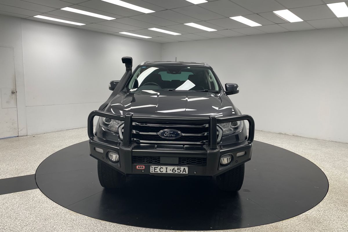 2019 Ford Everest