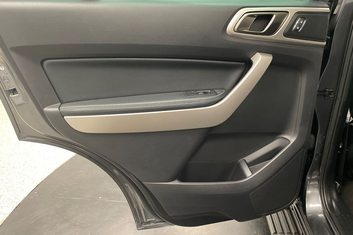 2019 Ford Everest